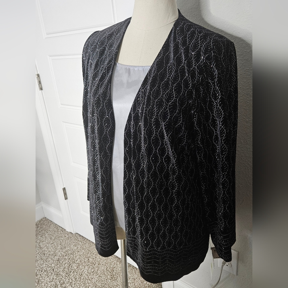 NWT K Woman Black Jeweled Shell with Silver Shell